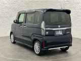 このお車はホンダ純正光脱臭・抗菌加工を納車前に致します。光触媒消臭は光触媒と銀イオンにより消臭とウイルス除菌や抗菌効果のダブル効果で車内を快適に保ちます。