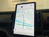 USB・Bluetooth・TV・FMラジオなど多彩なメディアソースに幅広く対応。また、Apple CarPlayやAndroid Autoを利用すれば、スマホを簡単に接続できます。