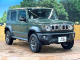 高透明度のガラス皮膜で撥水はもちろん、上質なツヤ・光沢を実現。紫外線や酸性雨から大切な愛車を保護し、色あせ・劣化を防止。「弾スプラッシュコート」、「弾プリミッサコート」からお選びいただけます。