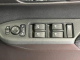電動格納式ドアミラースイッチ、パワーウインドゥスイッチ