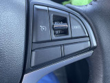 【クルーズコントロール】アクセルペダルを踏まなくても車速を自動的に維持する機能です。特に高速道路や一般道での長距離運転において、アクセル操作の負担を軽減しドライバーの疲労を軽減することが可能です。