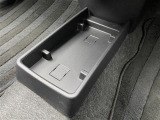 当店のお車をご覧いただきましてありがとうございます。お車についてのご質問やお見積りのご依頼、ご購入にあたってのご相談などは無料電話(0078-6002-312860)にお気軽にお問い合わせ下さい!