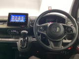 【Honda SENSING】いつもの道で、高速道路などで、安心・快適な運転を支援します。先進の安全運転機能システム搭載。