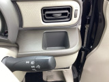 運転席側 カップホルダー