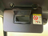 お車の事などで、気になる点やご不明な点がございましたら、右側に記載してあります無料ダイヤルを。お見積もりでしたら、「見積り依頼」ボタンよりお気軽にお問合せ下さい。