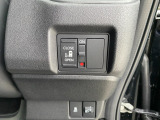 運転席からスライドドアの操作が可能です!