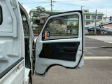 運転席側のドアです。