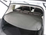 ◆トノカバー装備◆荷室を覆い保護してくれるカバーを装備!。プライバシー保護にも役立ちます。