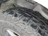 タイヤはヨコハマジオランダーAT☆185/85R16 2022製で、溝はまだまだ大丈夫です☆