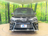 弊社では、全車『修復歴なし』のお車のみ取り扱っております。専任バイヤーによる厳選した仕入れの後、入庫後の車両チェックを行い、ネクステージが認定した高品質な中古車をご提供しております。