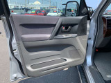 ☆クルマ買ったらエンジンオイル無料のテクノオートリアルです。納車時より走行距離4000キロ又は6ヶ月に一回のペースでご来店していただければ、エンジンオイル交換が無料です!工賃・オイル代金が0円!