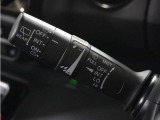 ◆ウォッシャー付間欠リアワイパー(リバース連動)◆バック時に、フロントワイパーに連動して作動!