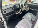 大事な人を乗せることが多い助手席です!安全運転を心がけましょう。
