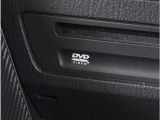 【DVD】DVDをお楽しみいただけます。お好きな映画、ドラマを車内でお楽しみください。お子様が好きなアニメも良いですね。