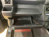 ご購入のお車は納車整備から購入後のメンテナンスもバッチリお任せください!※当店は車検整備も対応する指定整備工場で、さまざまな国産車に対応しております。