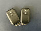 スマートキーはバッグなどにしまったままボタン操作でエンジンの始動・停止ができて大変便利です