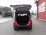 【こだわりの品質】新車にも負けないくらい満足していただけるお車を提供するということが弊社のこだわりでありモットーです。たかが中古車ではなく、されど中古車を実感していただきたいです。