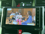 停車時にTVを楽しめる機能です。お子様連れのご家族に特に便利で、移動中の暇つぶしに役立ちます。