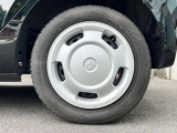 中古車は全てWeb在庫です。現車はストックヤードにて保管しており常時展示はしておりませんので、現車をご確認の場合は事前にお電話にてご連絡お願い致します。075-922-2313 定休日:毎週水曜日