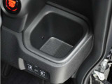 ◆フル乗車でもしっかり荷物を収納出来るラゲッジスペースです。普段の買い物でしたらしっかり積める十分な荷室スペースが確保されています。