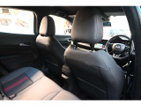 【全車両保証付き】正規ディーラーだからこそできる全車保証付き。保証は構成部品や製品の不具合の修理に適用され、詳細の保証項目等はお気軽にスタッフまでお問合せ下さいませ。