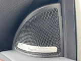 ●harman/kardonサラウンドシステム:原音を忠実に再現し、聴くものに対して臨場感を与え、より愉しく、より高品質なサウンドをお楽しみいただけます。
