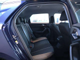 ・長時間のドライブでも疲れにくい角度で設計されておりますので快適にお過ごしいただけます。