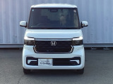 明るく見やすいLEDヘッドライトが装備されてますので暗い日も安心ですね(^^)/