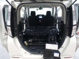 車椅子や長さのある荷物もしっかりと積み込めます。