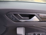 下取り現在お乗りのお車は、メーカーや車種を問わず、下取りさせていただきます。