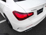 車輌に関する装備・価格等ご不明点などお気軽にお問合せ下さい。また、総額価格に関しましては車輌本体価格に納車に関わる費用等は別途料金がかかります。詳細は当店スタッフへお問い合わせ下さいませ。