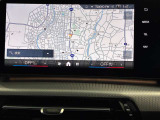iDriveHDDナビゲーションになります。操作はコントローラーとタッチパネルにて操作いただけます。