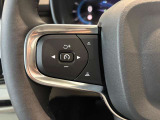ACCアダプティブクルーズコントロールの操作はステアリングで行います。車間距離の調整も同じです。