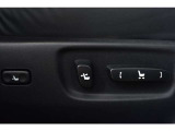 シートメモリー機能、電動ランバーサポート付き8Wayパワーシートでございます♪