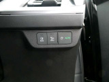 【運転席操作部】ヘッドライト操作用スイッチ