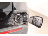 お気軽にお問い合わせください。Tel:075-325-0440 Mobile:070-2313-8676  中古車担当:時女まで