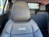 Jeepのロゴも嬉しいですね。