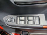 運転席側窓操作スイッチ