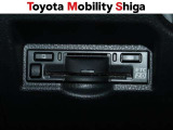 コンソ-ル内にスッキリ収まったビルトインタイプのETC車載器を装備しております。高速道路利用時に便利なアイテムです。