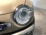 ヘッドライトで、個性も光る 、長く乗っていたい車です。