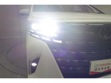 話題のLEDヘッドランプが採用されております! 省電力で長寿命、しかもとても明るく熱くなりにくい性質を持ったライトになります。虫も寄ってきにくい性質も持っております。