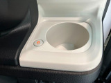 延長保証につきましてはお求めいただく車両によって保証料が異なりますので、当店スタッフまでお気軽にお問い合わせくださいませ。