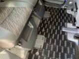 ホンダカーズ土山 土山店のお車を閲覧頂き、ありがとうございます。詳細見積り・他府県登録納車費用・車両状態確認・追加画像をご希望の場合はお電話【0748-64-1046】でのお問合せをお願い申し上げます