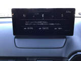 ナビゲーションは付いておりません別途純正ナビSDカードをお買い求めいただくか、AppleCarplayやandroidautoをお使いください。