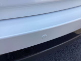 リアバンパーに小さな傷がございます。