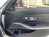 ご納車前の点検整備費、そしてご納車後の認定中古車保証料は全て車両価格に含まれております。BMWは安心の正規ディーラーで!Ibaraki BMW BPS守谷(10:00〜19:00月曜定休、祝除)