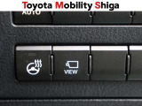 ステアリングヒーターを装備しています。