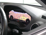 ●アウディ・マルチメディア・インターフェイスは、ナビゲーションやオーディオ機能だけでなく、車両の様々な設定が行える最先端のインターフェイスユニットです。