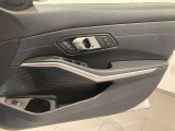 認定中古車 トップビューカメラ PDC 純正ナビ Apple Carplay Bluetooth インテリジェントセーフティ LED 電動シート オートトランク ACC ヘッドアップディスプレイ アンビエントライト