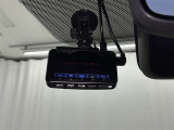 ドライブレコーダー装着車両です